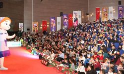 TOROSLAR ÇOCUK ŞENLİĞİ’NDE, AKADEMİSYEN ANNEDEN EBEVEYNLERE ÖNERİLER!
