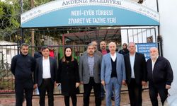 GÜLTAK, TAMAMEN YENİLENEN NEBİ EYÜP TÜRBESİNİ ZİYARET ETTİ