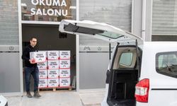 MERSİN BÜYÜKŞEHİR, GIDA KOLİSİ HİZMETİ İLE DEPREMZEDELERİN SOFRALARINA AŞ OLUYOR