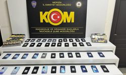 GÜMRÜK KAÇAĞI CEP TELEFONU VE SİGARA EKİPLERİN DİKKATİNDEN KAÇMADI!