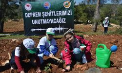 Mersin’de Öğrencilerle Fidan Dikim Etkinliği