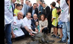 TEDAVİLERİ TAMAMLANAN CARETTA CARETTALAR, DÜNYA ÇEVRE GÜNÜ’NDE DOĞAYA SALINDI