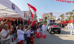 Cumhuriyet Coşkusu Tüm Mersin’i Sardı