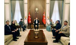Cumhurbaşkanı Erdoğan, Şehit Ailesini Kabul Etti