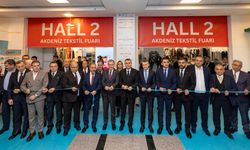 Başkan Seçer, ‘Akdeniz Uluslararası Tekstil Fuarı’nın Açılış Törenine Katıldı