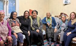 Mersin Valisi Atilla Toros'un Eşi Dudu İrem Toros Hanımefendi, Akdeniz İlçesinde Ziyarette Bulund