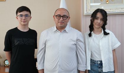 Erdemli Belediyesi Kurs Merkezleri'nden 2 LGS Türkiye Birincisi