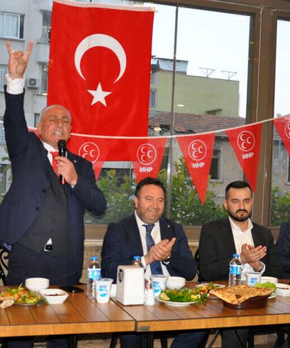 MHP Akdeniz İlçe’den İftar Yemeği