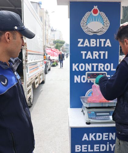 Zabıta Ekipleri'nden Pazar Denetimi