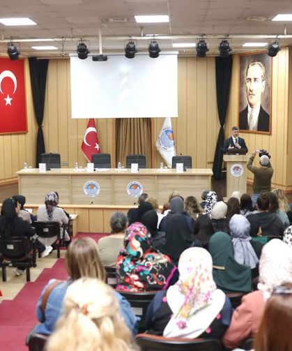 Akdeniz'den Toplumsal Farkındalık Paneli