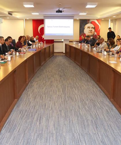 Valilikte Turizm Değerlendirme Toplantısı Yapıldı