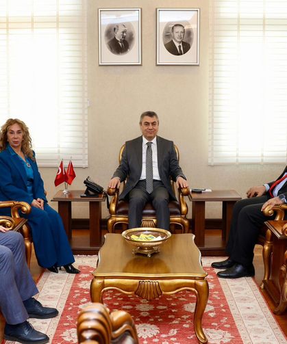 Vali Toros NİL RTV’yi Makamında Kabul Etti