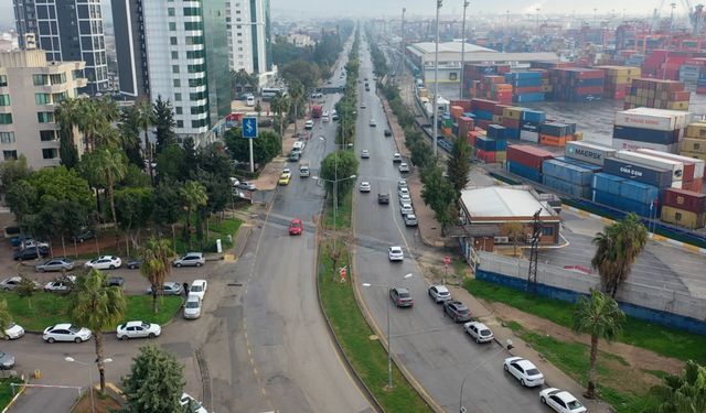 LİMAN YOLU GÜZERGAHINDA 2 BİN 500 METRELİK ÇALIŞMA YAPILIYOR