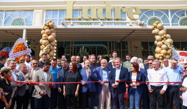 VALİ ALİ HAMZA PEHLİVAN, LUDRE RESTORAN’IN AÇILIŞ PROGRAMINA KATILDI