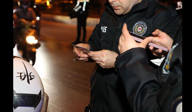 Mersin Polisinden Motosikletlere Denetim