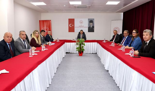 Aile Ve Sosyal Hizmetler İl Müdürlüğünde Toplantı Yapıldı