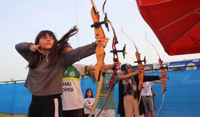 Erdemli Belediyesi Yaz Spor Okulları Başladı