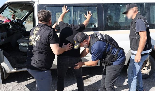 Yolcu Minibüsünde Yakaladılar