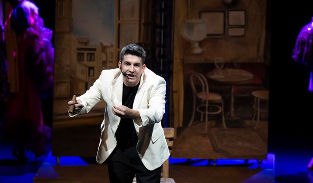 ‘Eyvah Nadir’ Mersinli Seyircisiyle Yeniden Buluştu