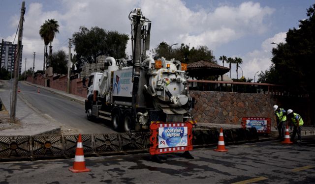 MESKİ Olası Taşkınlara Karşı Gece Gündüz Sahada Önlem Alıyor