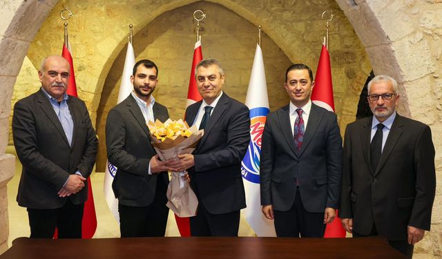 Vali Toros’tan Hayırsever Vatandaşa Teşekkür