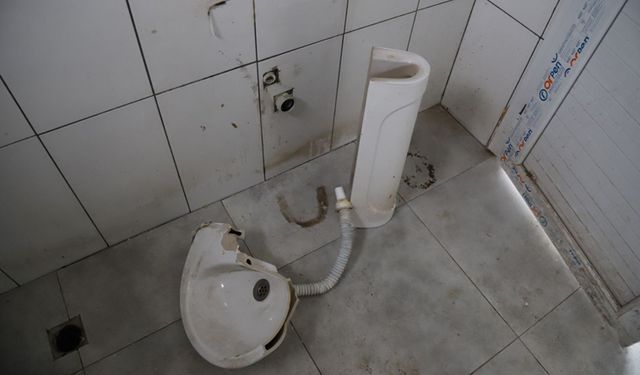 Vatandaşların Sıkça Kullandığı Parka Ağır Tahribat