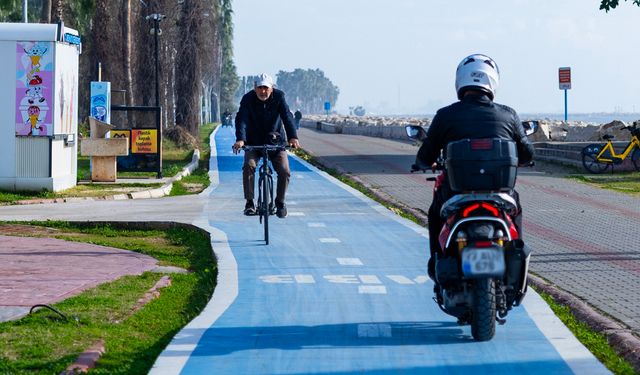 Mersin Büyükşehir, Yürüyüş Ve Bisiklet Yollarında Motorlu Taşıtlara Geçit Vermiyor