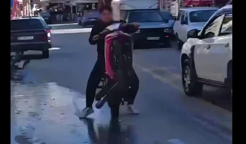 "Trafiği Tehlikeye Atan Motosikletli Jandarmadan Kaçamadı"
