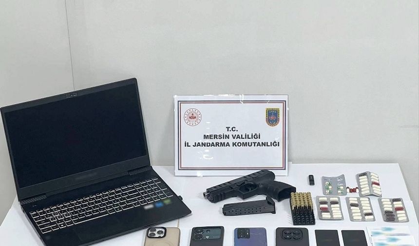 ARANAN ŞAHIS GİZLENDİĞİ EVDE KISKIVRAK YAKALANDI