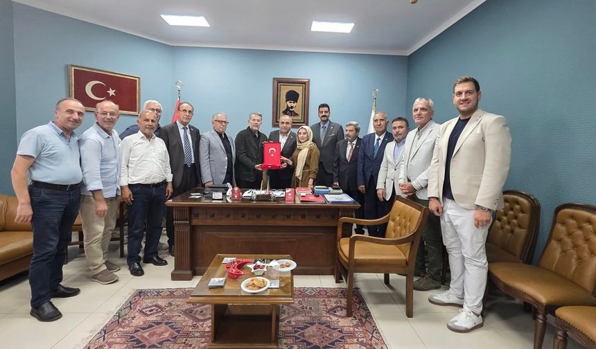 Başkan Alpar, “Bizleri onurlandırdılar”