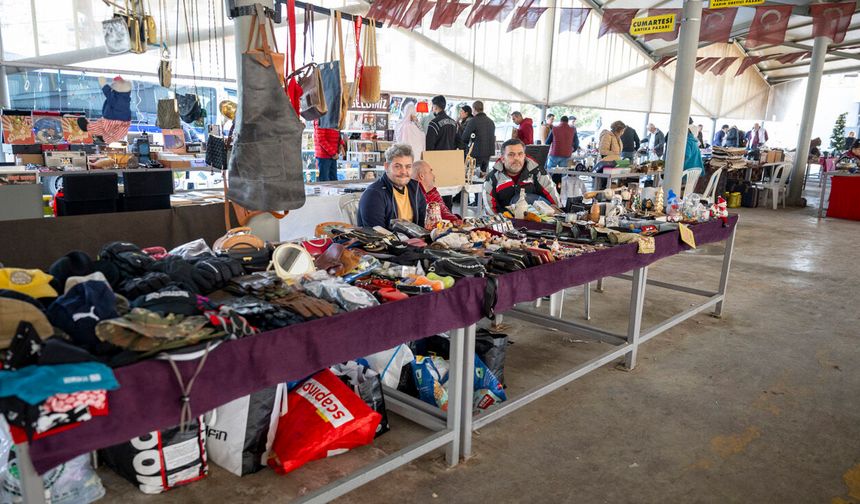 Büyükşehir’in Antika Pazarı, Vatandaşların Uğrak Noktası