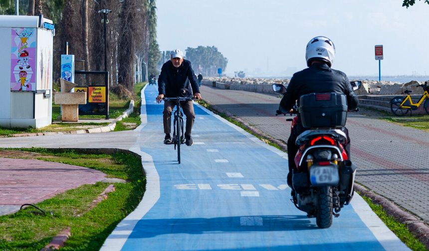 Mersin Büyükşehir, Yürüyüş Ve Bisiklet Yollarında Motorlu Taşıtlara Geçit Vermiyor
