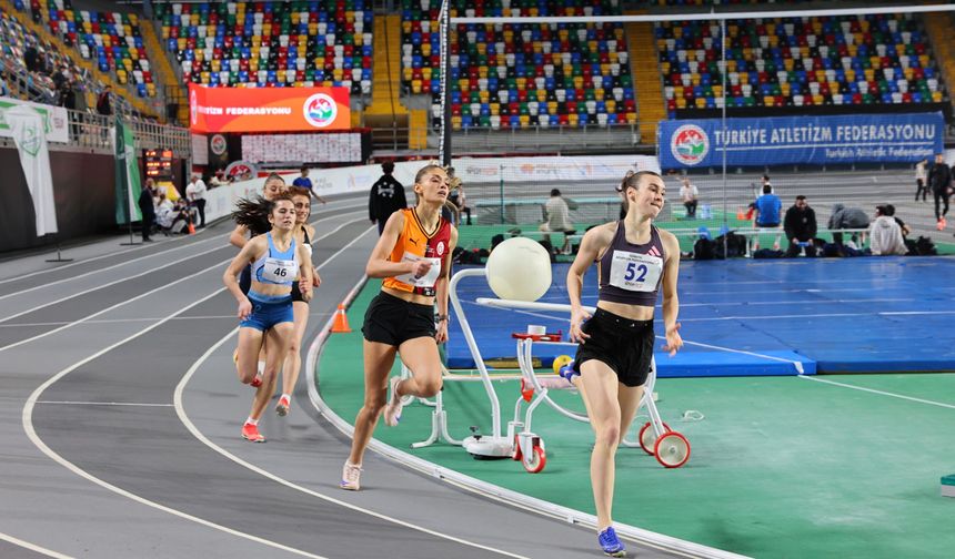 Yeşilay Türkiye Salon Atletizm Şampiyonası tamamlandı