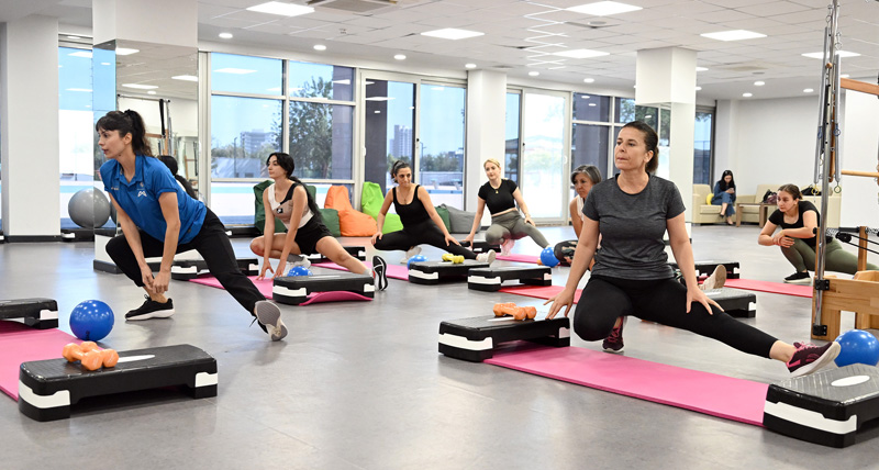 Mersin Büyükşehir’den Kadınlara Ücretsiz Pilates Desteği