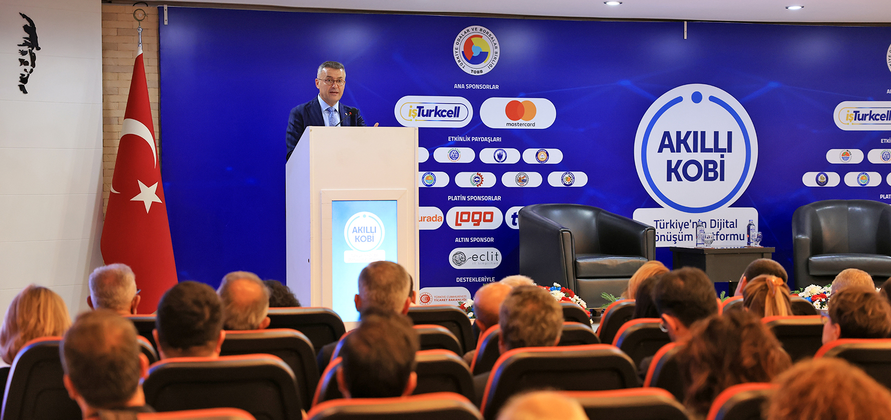 Çakır: “Dijital Seferberlik ilan etmeliyiz”