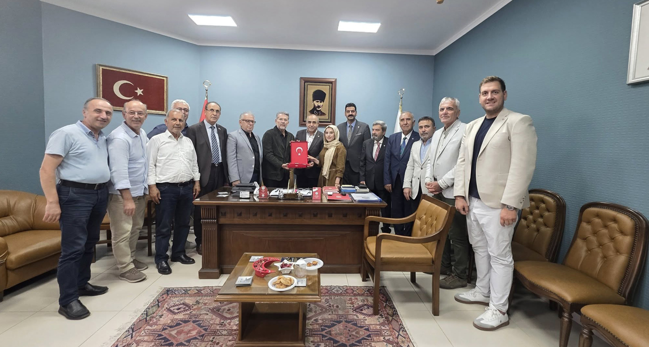 Başkan Alpar, “Bizleri onurlandırdılar”