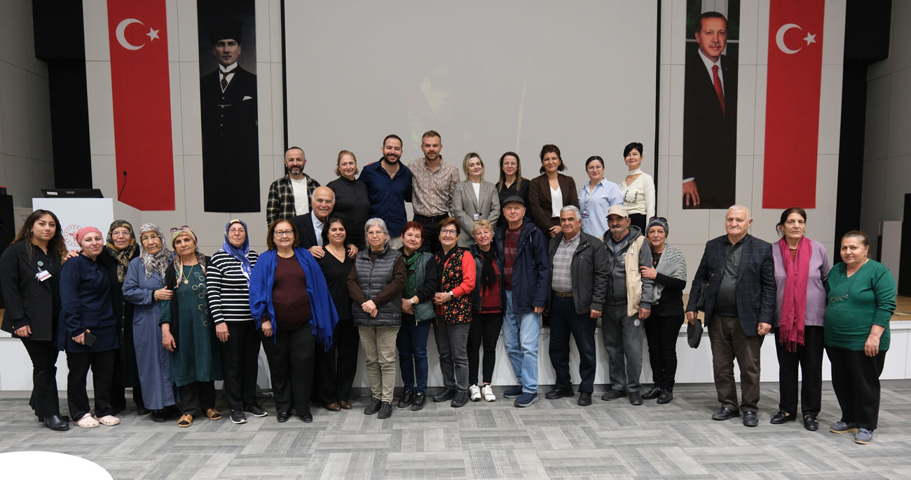 Mersin Şehir Hastanesi’nde Hasta Ve Yakınlarına Anlamlı Sinema Buluşması