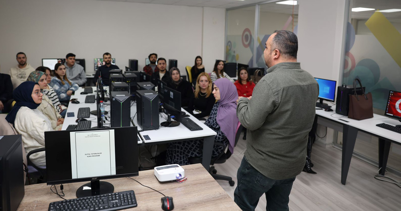 Genç Adımlar Kariyer Yolu Projesi” Hayata Geçirildi